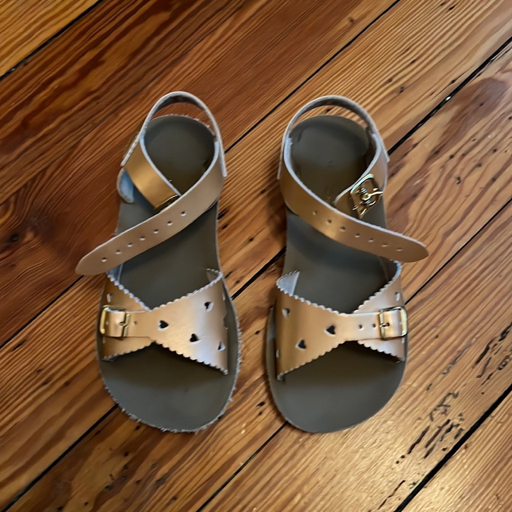 Rose gold sweetheart saltwater sandals